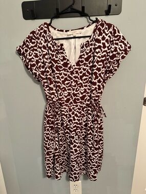 LOFT Burgundy and White Printed Tie-Waist Mini Dress